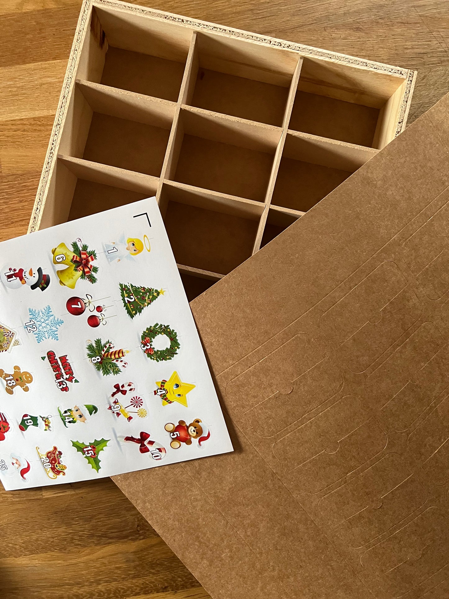 D.I.Y ADVENT CALENDAR