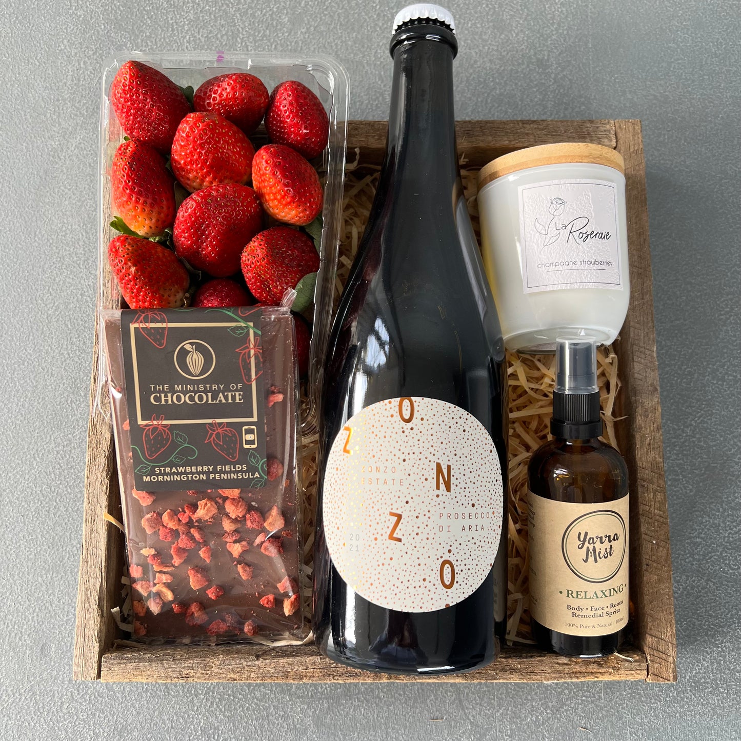 Prosecco : Strawberries : Pamper