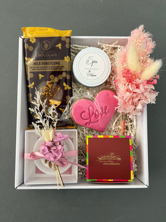 Choc Pamp Gift Box $60